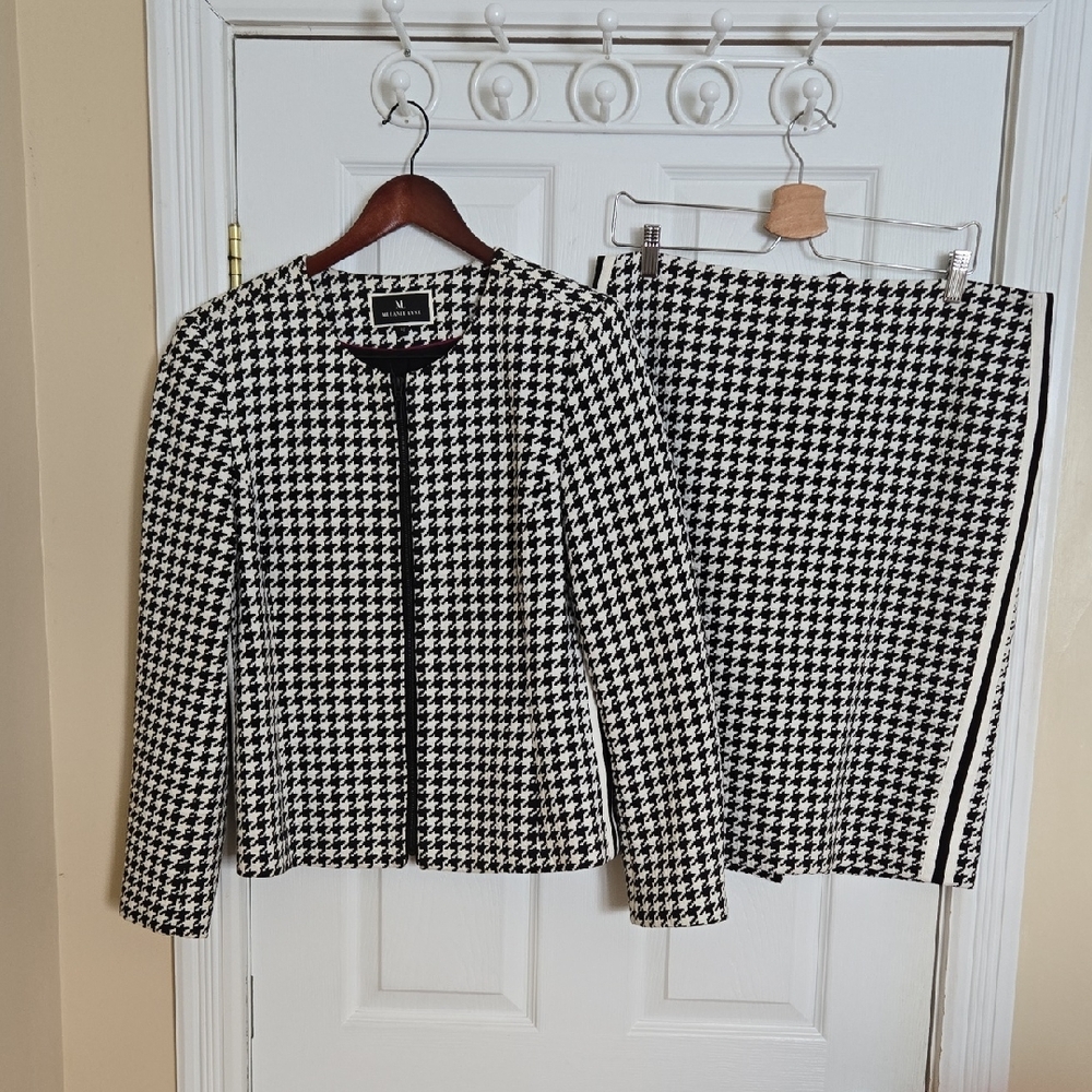 Elegant Black and White Skirt Set